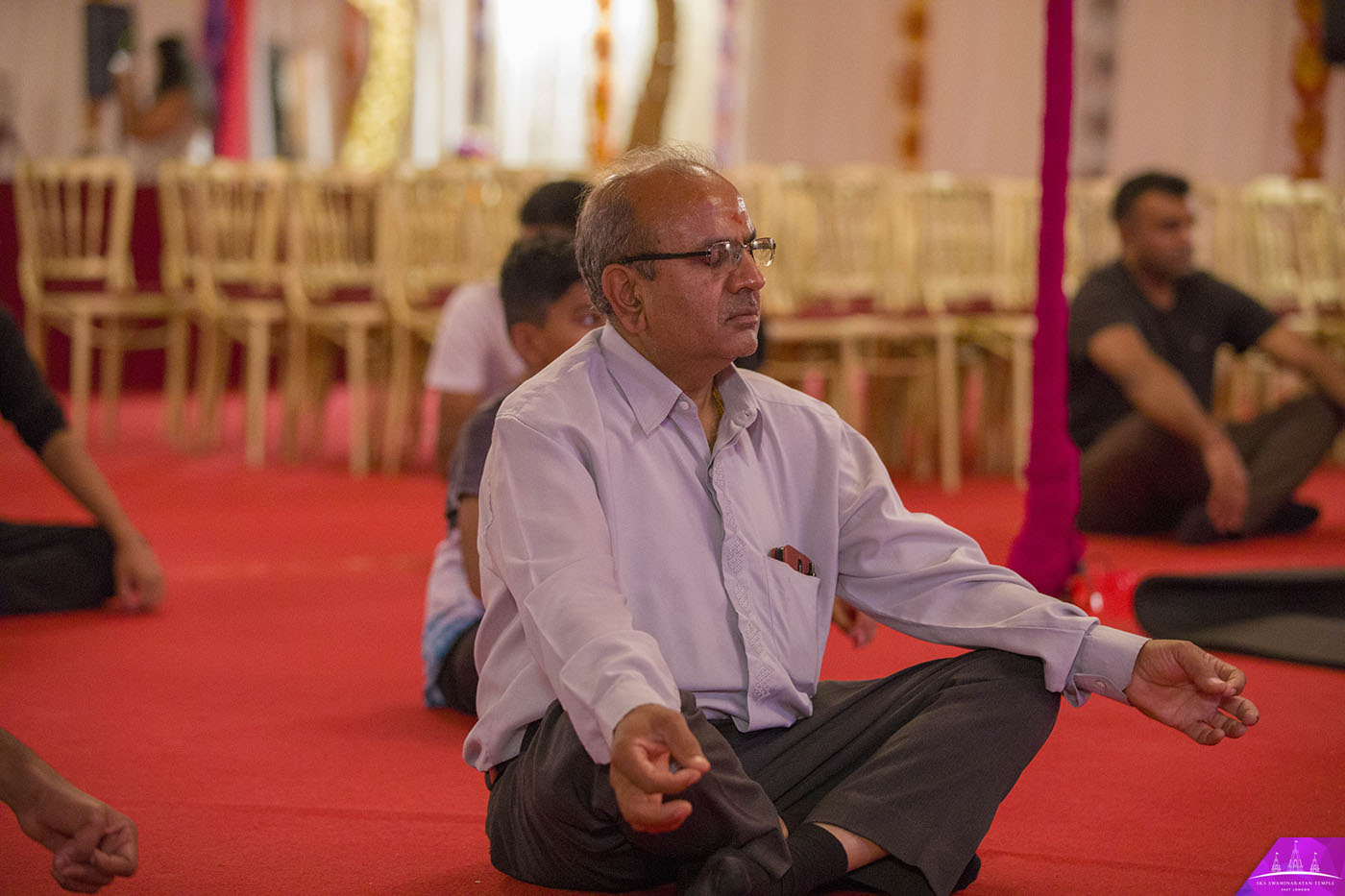 ©1987-2017 SKS Swaminarayan Temple East London